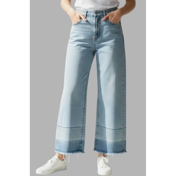 Habitual Denim - Womens Wide Leg Cropped Jeans Ombre Light Wash Raw Hem Size 2 26